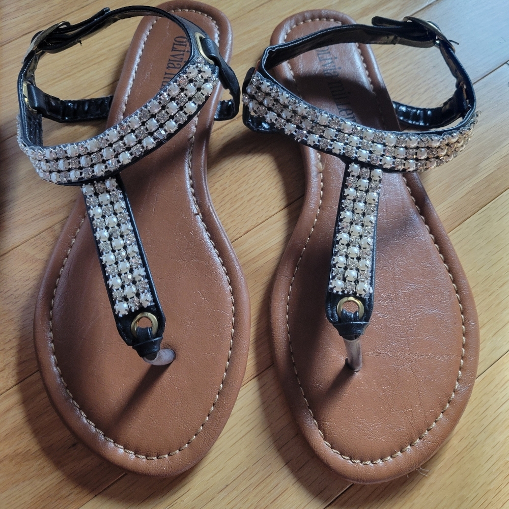 NEW!! In box, Olivia Miller Studded Sandals - Picture 2 of 8